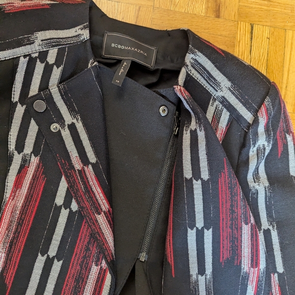 BCBGMaxaria 'Nathan' Cropped Blazer - As Seen on Riverdale - Picture 10 of 14